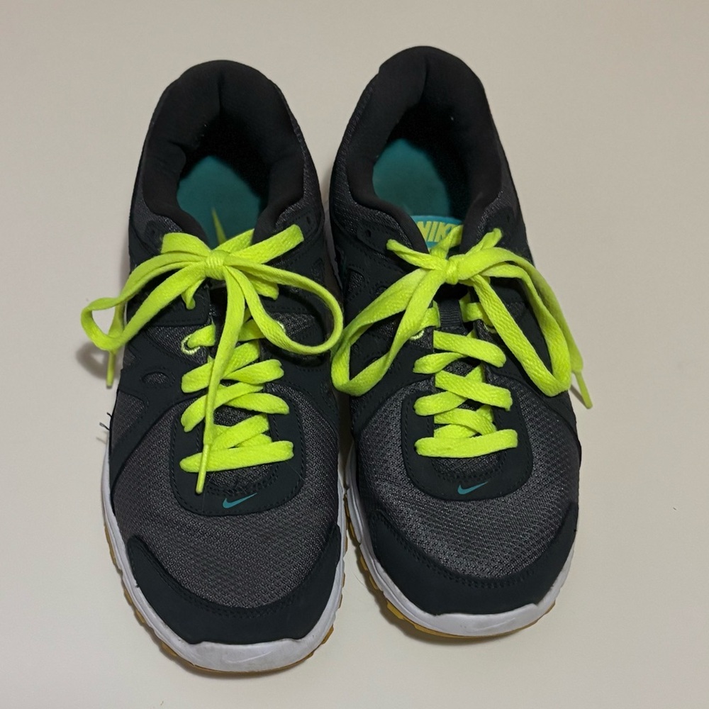 Womens N!K3 Black and Green Sneakers